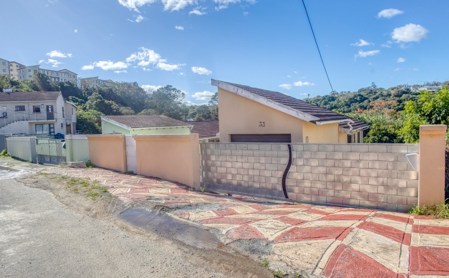 3 Bedroom Property for Sale in Amalinda Eastern Cape